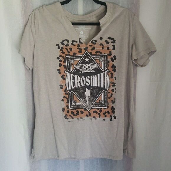 Aerosmith Tops - Aerosmith Rock Band Graphic Workout Gym Shirt Rocker Grunge 90s Y2K Skater